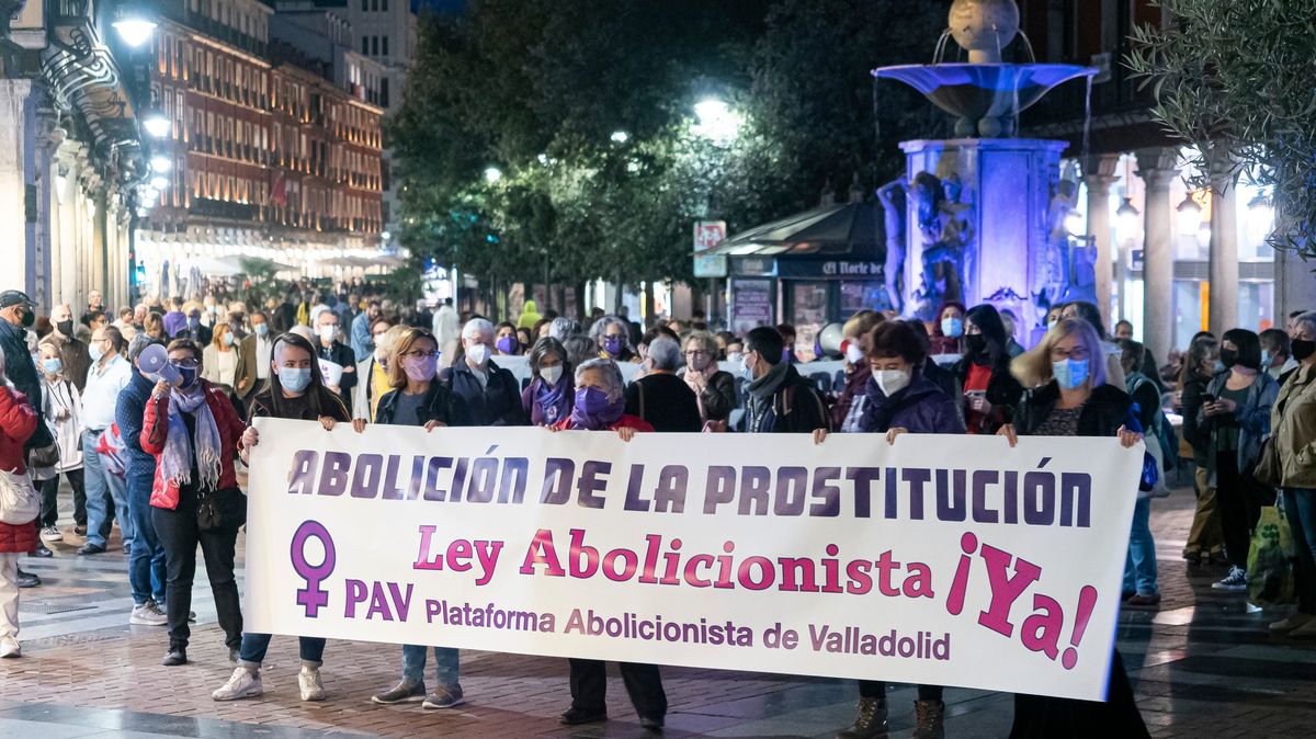 Španělsko směřuje k zákazu prostituce. Zavázal se k tomu premiér